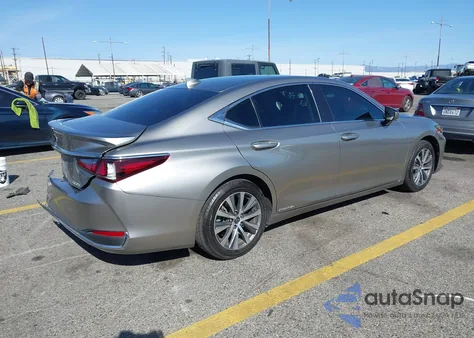 2019 Lexus Es 300H z USA, uszkodzony, nr VIN 58AB21B18KU002920